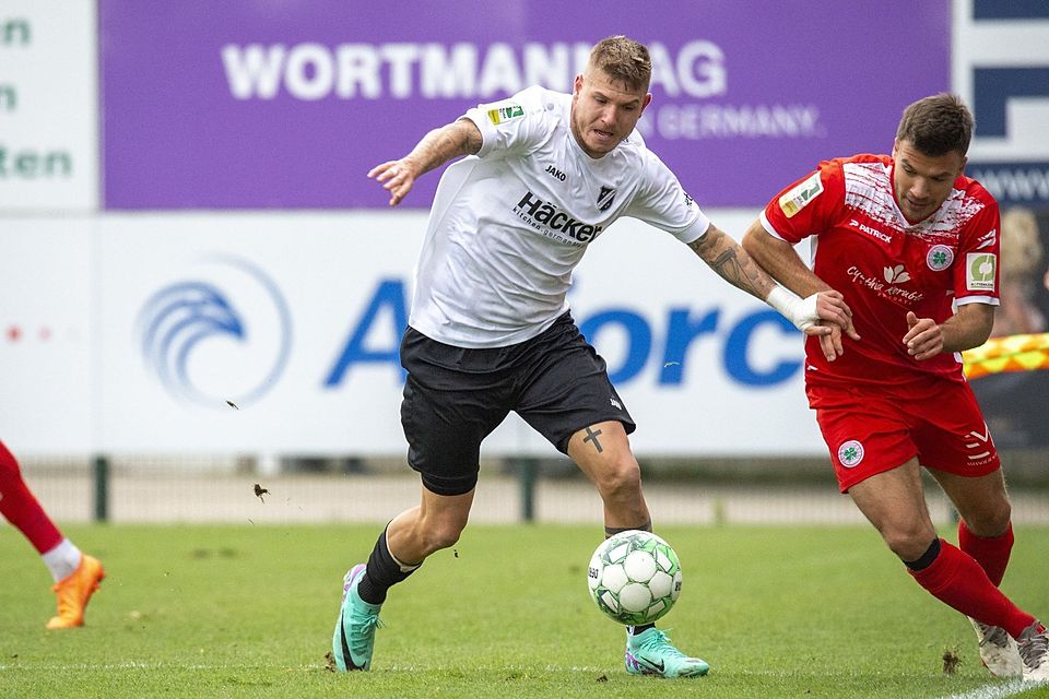 Geklärte Verhältnisse: Nach vier Jahren beim SV Rödinghausen spielt Mirko Schuster (l.) in der nächsten Saison bei Eintracht Trier. 
