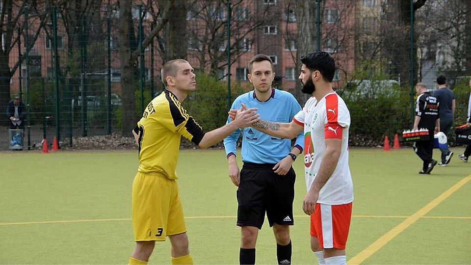 Generationenwechsel beim FC Nordost: Der langjährige Kapitän Thomas Gürnth (links) macht Platz für die Jugend.