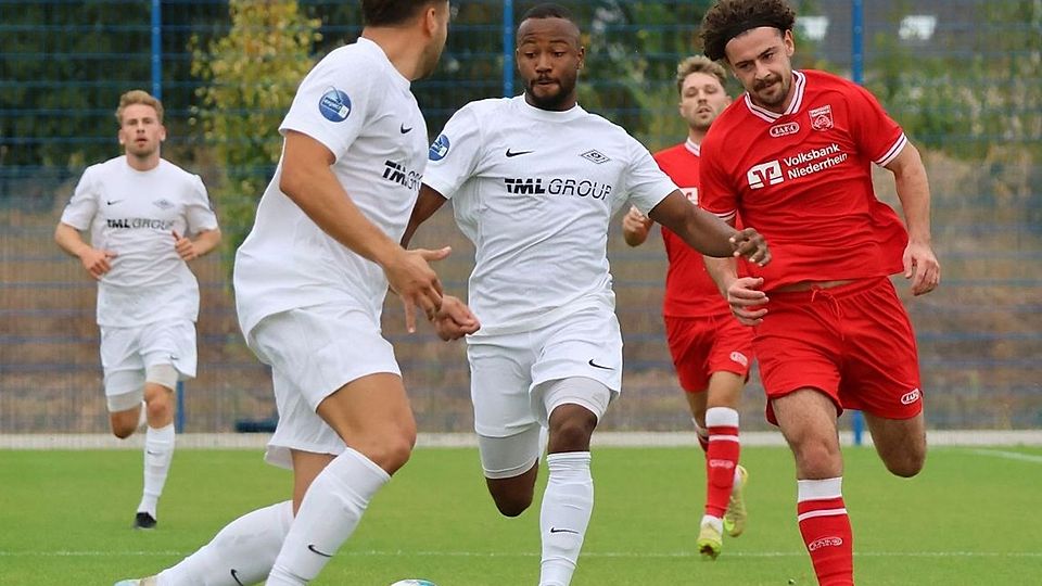 Die Sportfreunde Baumberg haben den KFC Uerdingen zu Gast.