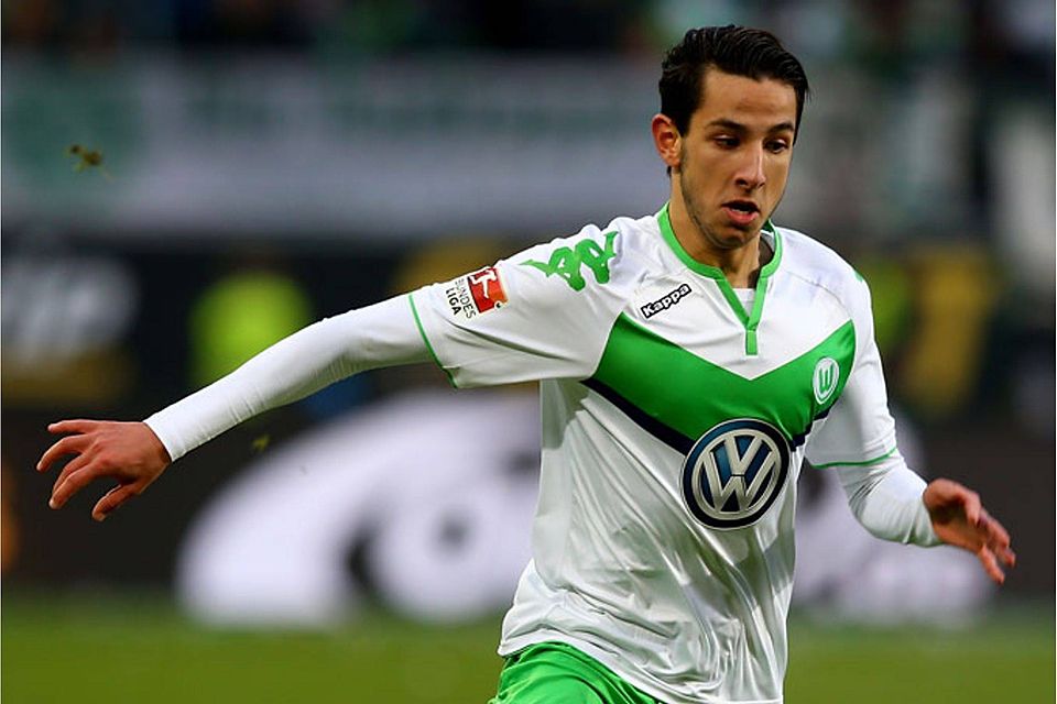 Wölfe-Youngster Ismail Azzaoui wird dem VfL Wolfsburg für mehrere Monate fehlen. Foto: Getty Images