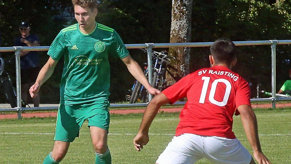Für die linke Außenbahn ist der Heilbrunner Neuzugang Peter Auer (li.) diesmal vorgesehen. 