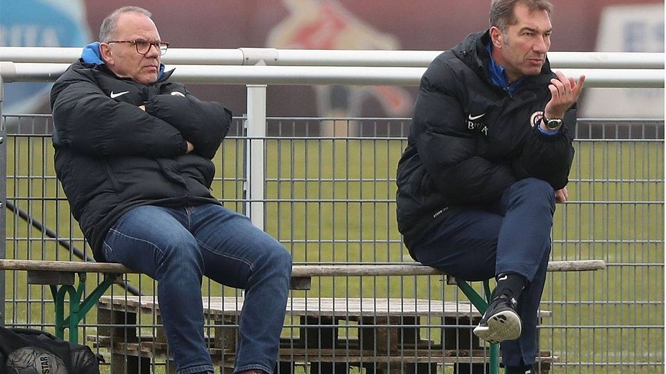 Hatten Insidern zufolge nicht das beste Verhältnis: NLZ-Chef Armin Alexander (links) und U17-Coach Peter Neustädter, der kurzfristig den Verein verlassen hat.
