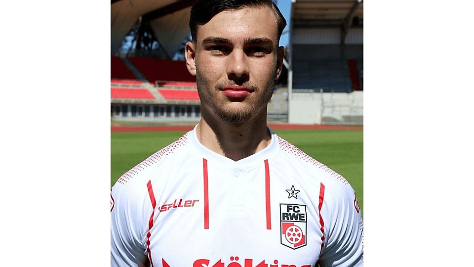 Enrico Startsev, hier im Trikot des Regionalligisten FC Rot-Weiß Erfurt