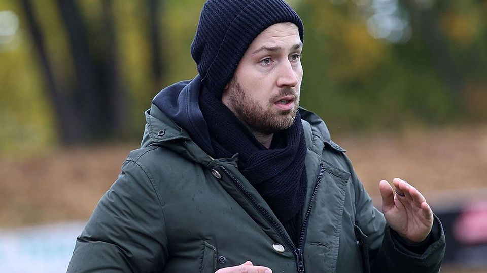 Andreas Hartl war glücklich über den Sieg beim Torspektakel des TSV Dorfen.