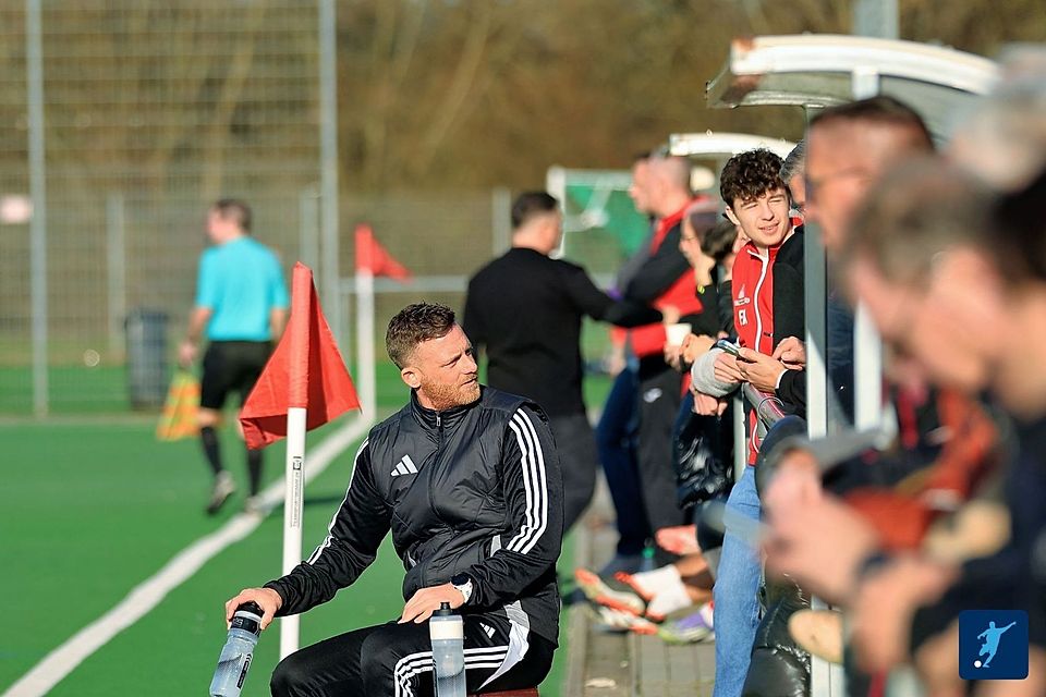 Kevin Detloff wird am Sonntag an der Seitenlinie hauptverantwortlich bei der SG Walluf sein. Kevin Detloff wird am Sonntag an der Seitenlinie hauptverantwortlich bei der SG Walluf sein.