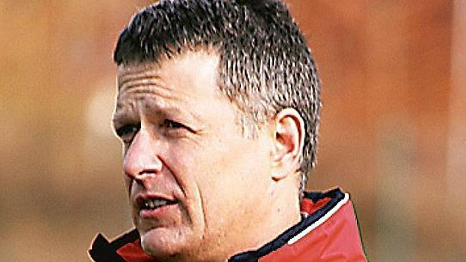 Unzufrieden: Zetels Trainer Thomas Hasler   Bild: Müller-Düring