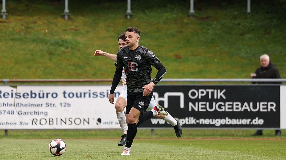 Zurück am Lech: Timo Spennesberger, hier im Duell gegen den VfR Garching, wechselt zum TSV Landsberg.