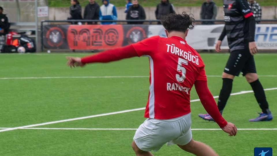 Türkgücü Ratingen stürmt an die Tabellenspitze.