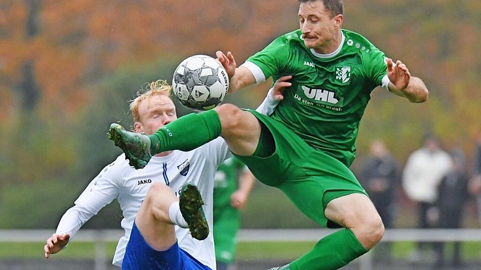 Große Sprünge erwartet der Schutterwälder Trainer Manuel Vollmer von Simon Schulze (rechts) und dem Rest der Mannschaft. Es wäre wieder einmal Zeit für einen Sieg.