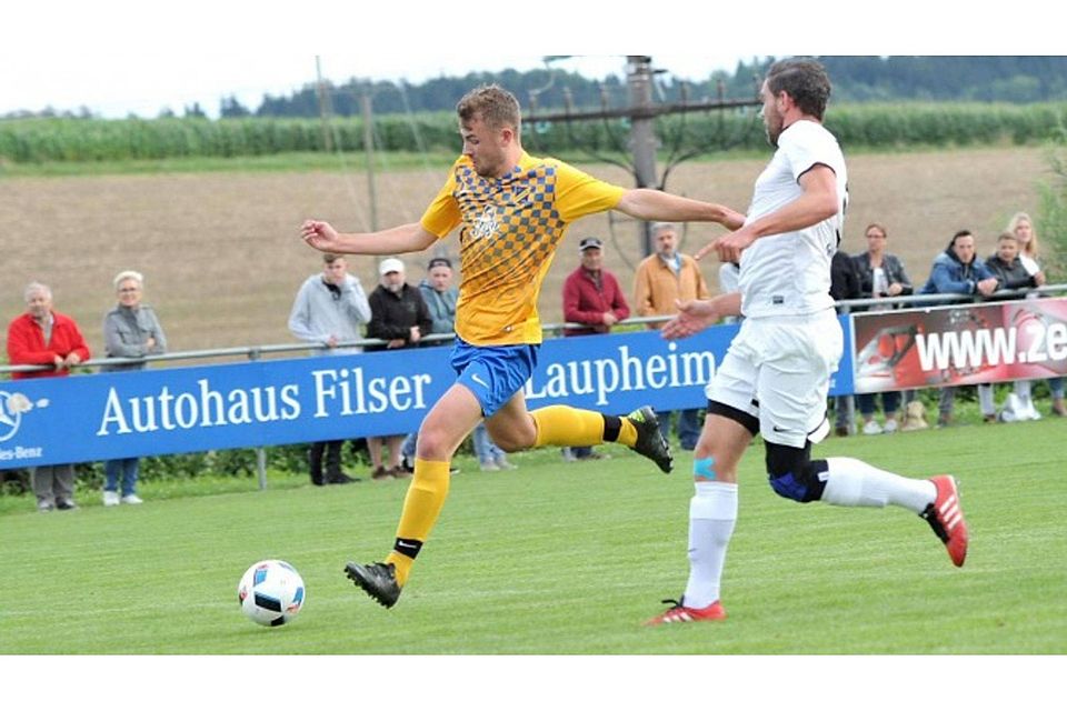 Der Bezirk Donau drückte der Landesliga Staffel IV in dieser Saison bisher seinen Stempel auf, allen voran die beiden Topteams SSV Ehingen-Süd (gelb) und FC Ostrach. Spielleiter ist Uwe Felger, während Heinz Remke FV-Vorsitzender bleibt. Auf dem Platz hören künftig alle auf Dietmar Hatzing; der 53-jährige Trainer kam im Dezember für Rino Speradio. Zurück im Team sind zudem David Haberbosch,  Olive