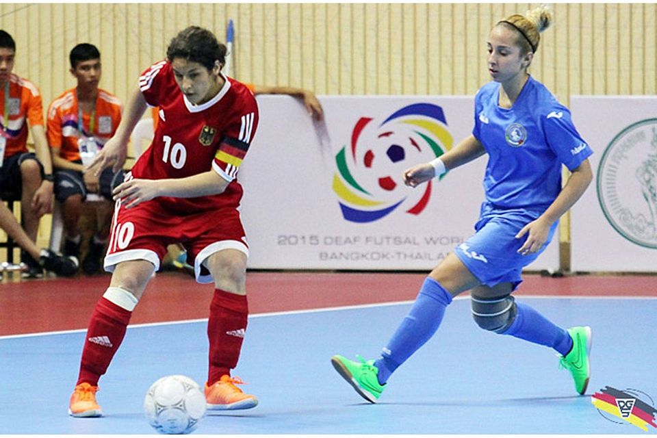 Anja Schorer erzielte im Spiel um Platz drei gegen Italien drei Treffer und gewann dadurch die Bronzemedaille bei der Futsal-WM.