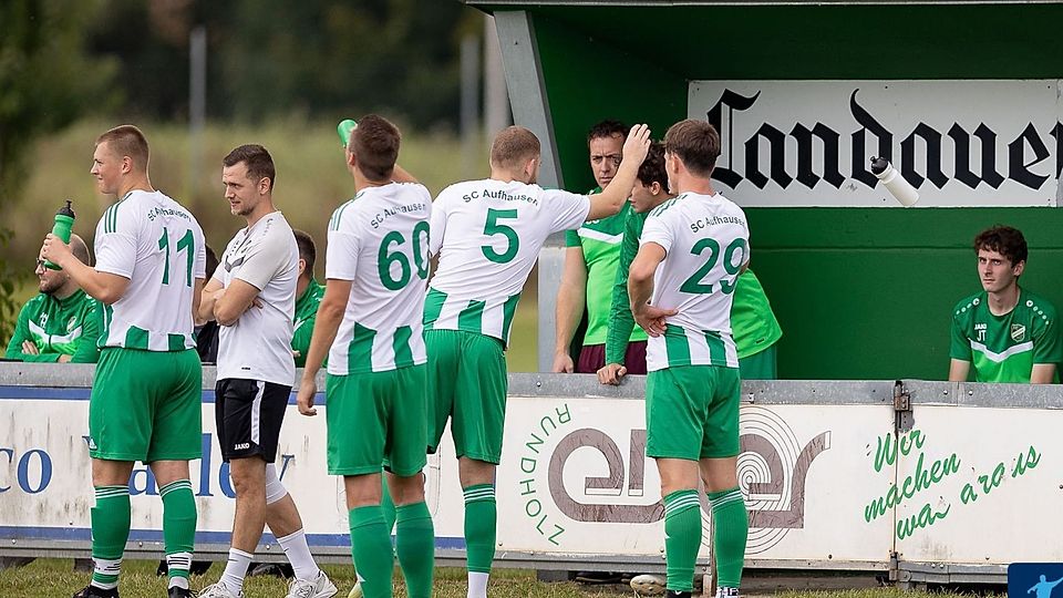 Zufrieden sein kann der SC Aufhausen mit der bisherigen Saison in der Kreisliga Isar-Rott. Jetzt soll zum Abschluss der große Nachbar aus Landau geärgert werden.