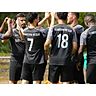 Gemeinsames Abklatschen in einem Pflichtspiel wird es für Amedspor Wetzlar erst einmal nicht mehr geben – nach einer Tätlichkeit von Ahmet Marankoz gegen den Schiedsrichter wurde nun ein vorläufiges Spielverbot gegen den Verein verhängt. © Isabel Althof