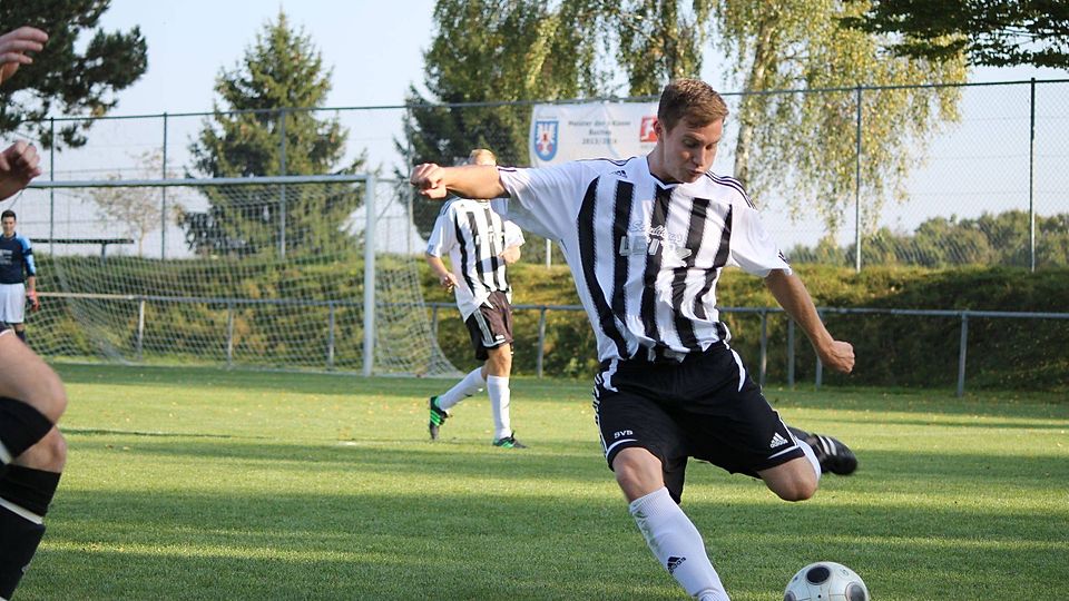 Der SV Schlierstadt schießt den SV Adelsheim aus dem Pokal. Archiv-Foto: Christian Hagenbuch