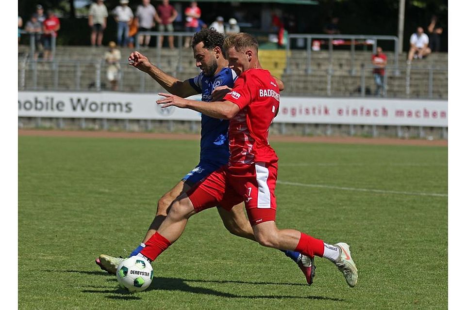 Einer von drei Wormaten, der bei der Partie beim SC Idar-Oberstein auf seine ehemaligen Mitspieler treffen wird: Abwehrspieler Luca Baderschneider.	Archivfoto: Christine Dirigo/pakalski-press