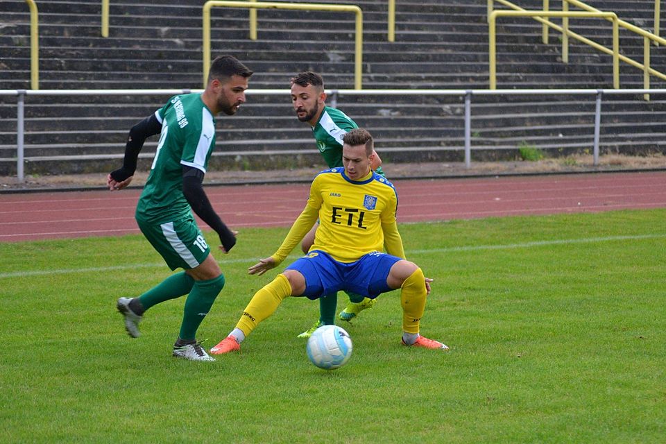 Merseburg (in grün) gewann gegen Lok Leipzig mit 3:2. (F. Kegler) Merseburg (in grün) gewann gegen Lok Leipzig mit 3:2. (F. Kegler)