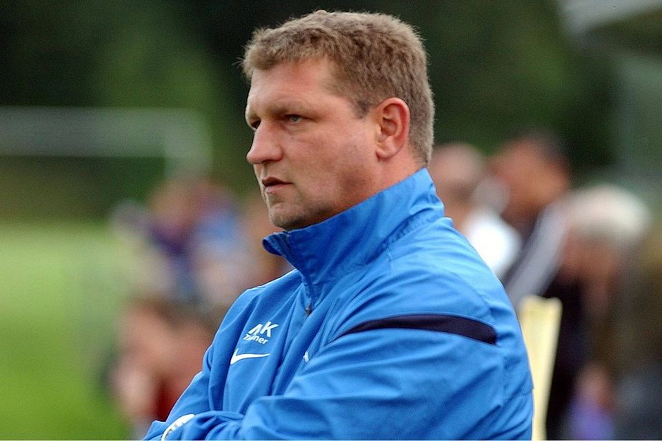 Michael Kostner ist der Mann der Dorfen in die Fußball Bezirksliga führte.  F: Meier