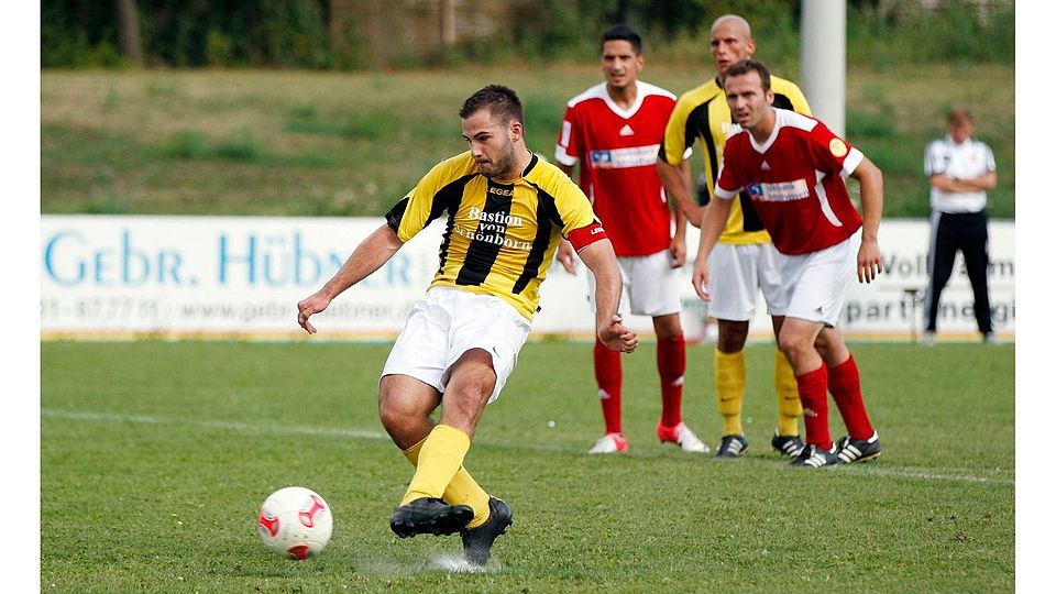 Hier noch in Diensten von Kastel 06: Dennis Lang, der jetzt überraschend von Eddersheim nach Wörsdorf wechselt. Archivfoto: hbz/Timo Schwarz