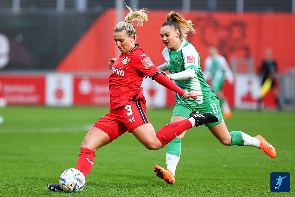 Bayer Leverkusens Frauen sind am Sonntag bei der SGS Essen gefordert.