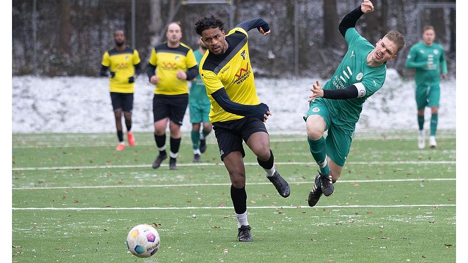 FB A-Klasse Ebersberg (grün) Benedikt Chirco ----  VS Moosach  Melvin Wirtz