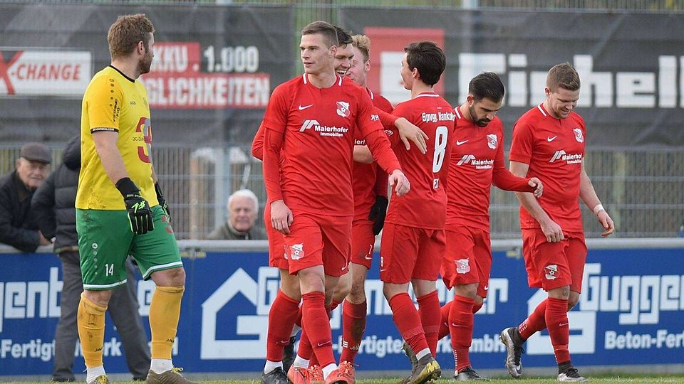 Die Hinrunde war sehr schwierig für die SpVgg Hankofen-Hailing, zu Beginn der Rückrunde konnten die Jungs von Trainer Gerry Huber jedoch schon wieder jubeln.