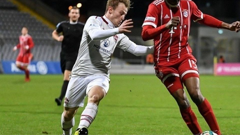 Die Unterhachinger sind am 21-jährigen Flügelspieler Krauß (weißes Trikot) interessiert. Foto: Verein