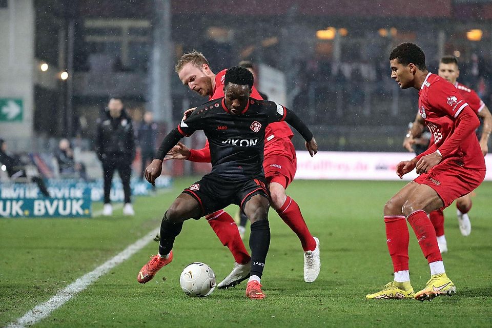 Türkgücü München erkämpfte sich zum Auftakt nach der Winterpause bei den Würzburger Kickers einen Punkt.