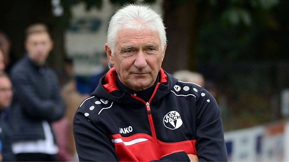 Norbert Hofmann (hier noch als Trainer des ASV Vach) soll nun die Geschicke beim FSV Erlangen-Bruck mitlenken. 