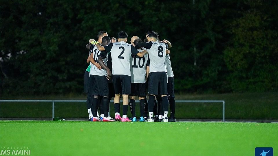 Der Türk FC Hattersheim geht mit einem 7:2 über Viktoria Kelsterbach in die Winterpause. 