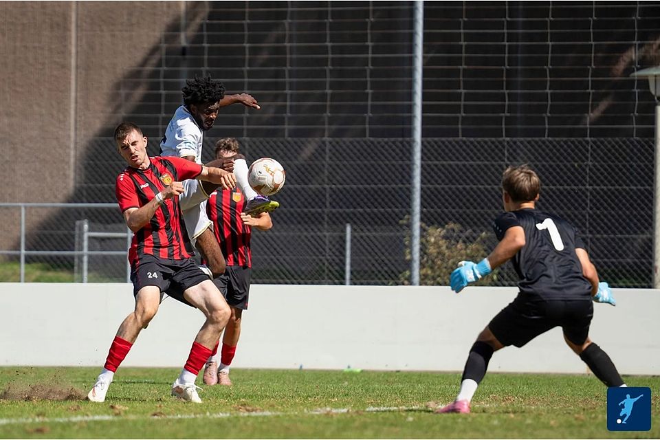 Zürich City hat den FC Bern 1894 auf dem Neudorf verdient mit 2:0 bezwungen.