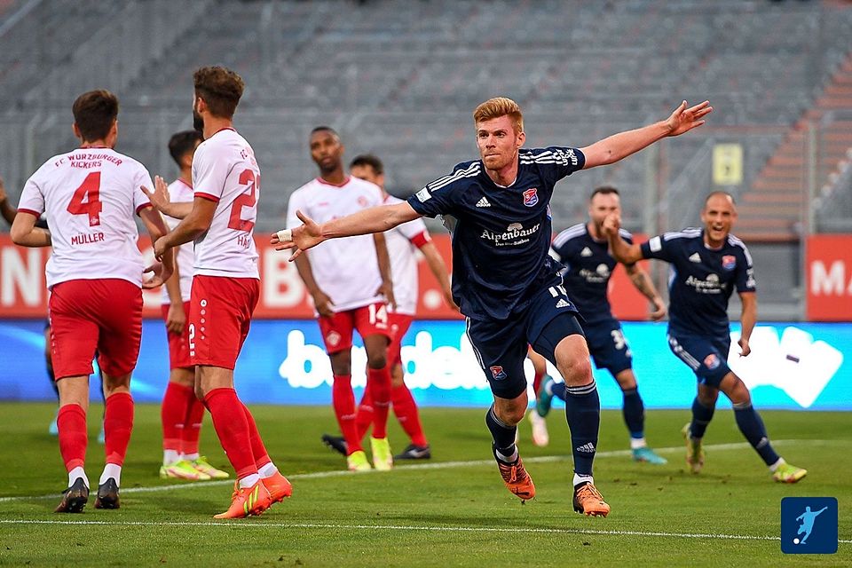 Gipfeltreffen in der Regionalliga Bayern: Im Hinspiel setzten sich die Hachinger dank eines Treffers von Mathias Fetsch knapp mit 1:0 durch. 