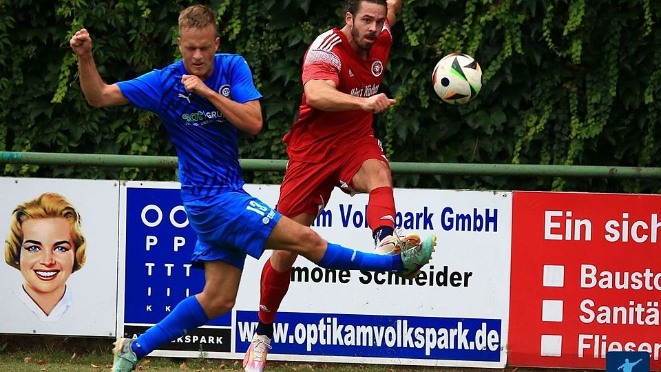 Der SVW Mainz (rote Trikots) und der FSV Schifferstadt würden in der neuen Nord-Süd Aufteilung bereits in der kommenden Runde nicht mehr aufeinander treffen.