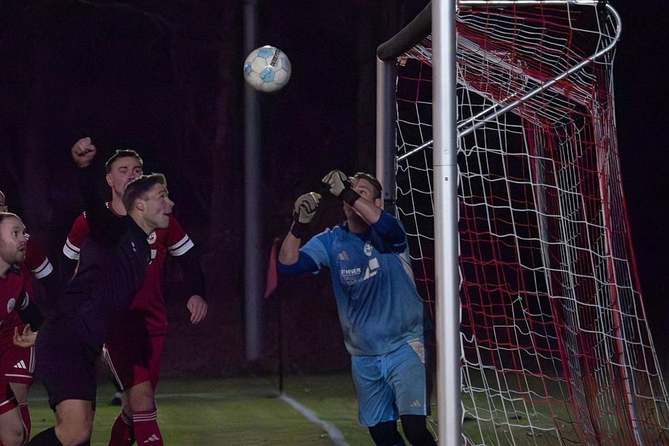 FB KL Steinhöring (schwarz) Christoph Kufer ---  Anzing/Parsdorf TW Nico Guba