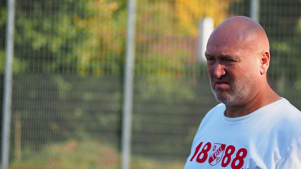 Der TB Untertürkheim mit Trainer Uwe Braun startet nach dem Aufstieg zu Hause gegen Croatia Stuttgart in die Bezirksliga-Runde.