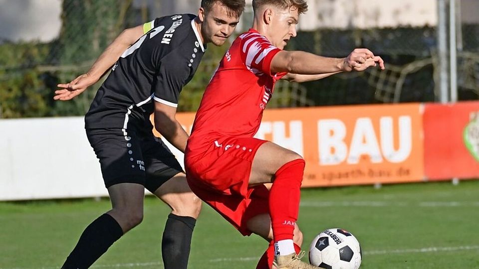 Wiedersehen diese Saison nicht ausgeschlossen: Tom Hodel (FC Teningen/links) und Janis Meier (SF Elzach-Yach)