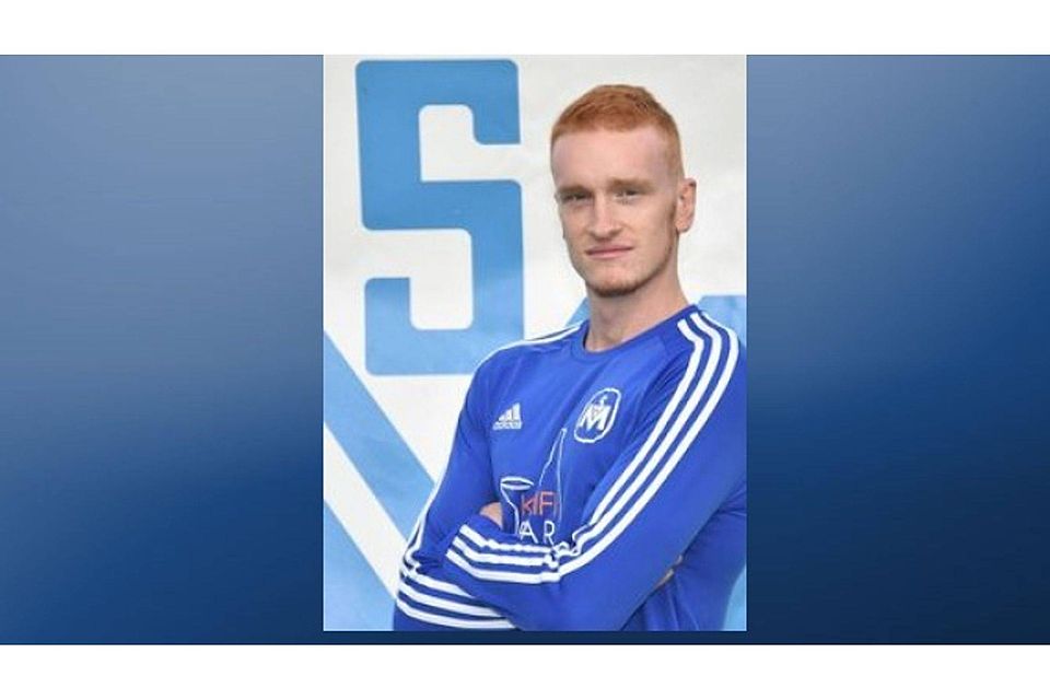 Mit seinen  Saisontoren  Nummer fünf bis sieben war Nils Große Scharmann der Möhringer Matchwinner. Foto: Collage FuPa Stuttgart