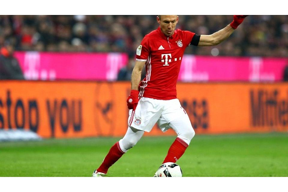 Der FC Bayern hat den Vertrag mit Arjen Robben (32) vorzeitig um ein weiteres Jahr bis zum 30.6.2018 verlängert.Foto: Getty Images