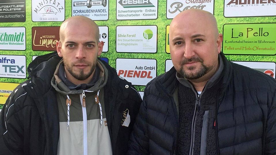 Manuel Lublow (r.) bildet beim TSV Alteglofsheim ein Trainerduo mit Sebastian Papilion.