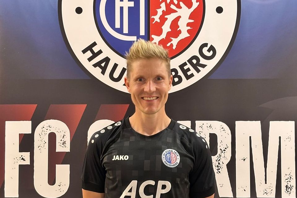 Patrick Ehrenthaler ist der neue Athletiktrainer des FC Sturm Hauzenberg Patrick Ehrenthaler ist der neue Athletiktrainer des FC Sturm Hauzenberg
