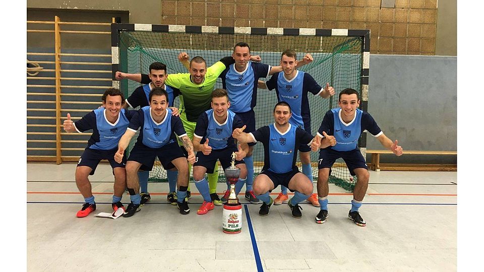 Beim Portus Rothaus-Cup 2016 in Pforzheim sicherte sich der TV Wackersdorf Futsal ungeschlagen den Turniersieg.