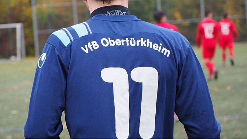 Der VfB Obertürkheim kommt gegen Feuerbach unter die Räder Foto: Archiv Florian