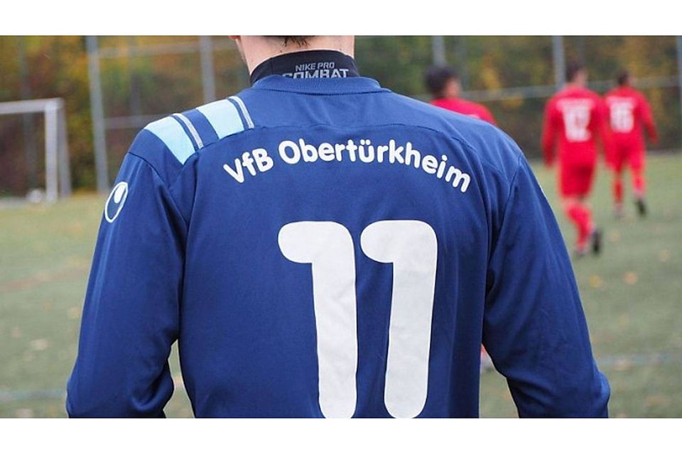 Der VfB Obertürkheim kommt gegen Feuerbach unter die Räder Foto: Archiv Florian