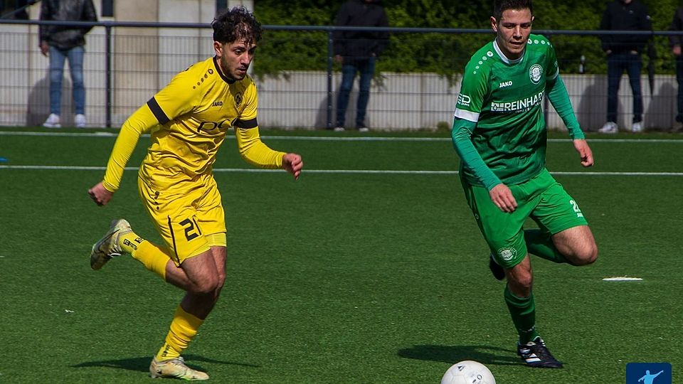 Bilal Akhal (links) wechselt zum SV Schermbeck.