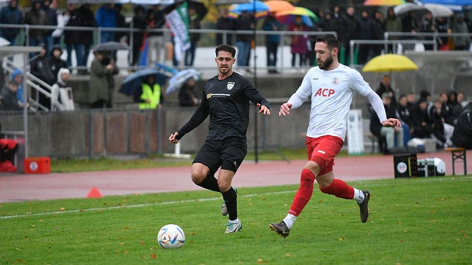 Mehr Geradlinigkeit erwartet sich Trainer Daniel Dittmann von seinen Offensivleuten wie Kaan Aygün (li.), wenn der TuS Geretsried am Samstag in Nördlingen punkten möchte.