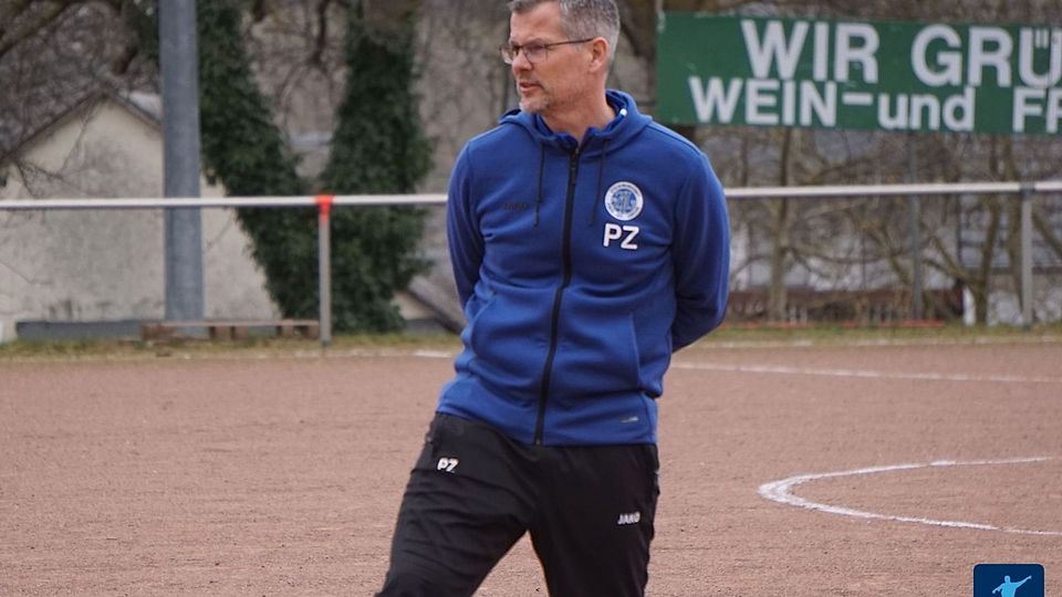 Feierte mit seiner Mannschaft nach einem 0:1-Rückstand noch einen 3:1-Sieg: Igel-Liersbergs Trainer Patrick Zöllner