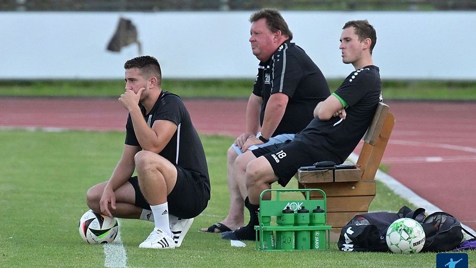 Wollen gemeinsam raus aus der misslichen Lage (von links): Spielertrainer Jure Matic, Sportlicher Leiter Andreas Schäfer und Spieler Matthias Schäfer. 