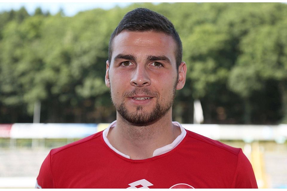Der Defensivspieler Julian Dudda wechselt von den Offenbacher Kickers zu den Sportfreunden und unterschrieb dort einen Vertrag bis Saisonende. Foto: Verein