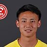 Takashi Uchino hat es geschafft. Der Japaner ist Fußball-Profi geworden.