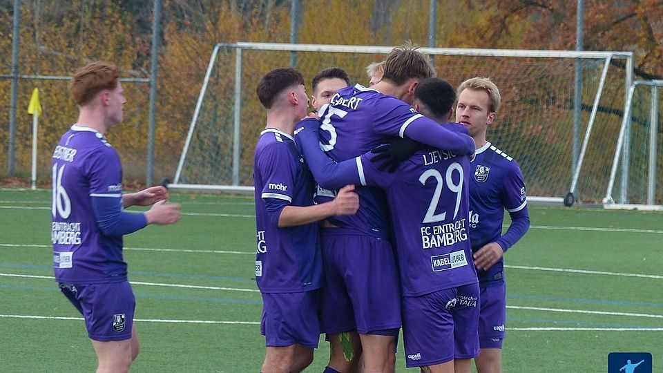 Grund zum Jubeln hatten die Jungs vom FC Eintracht Bamberg nach dem 2:0-Erfolg im Nachholspiel gegen Kornburg.