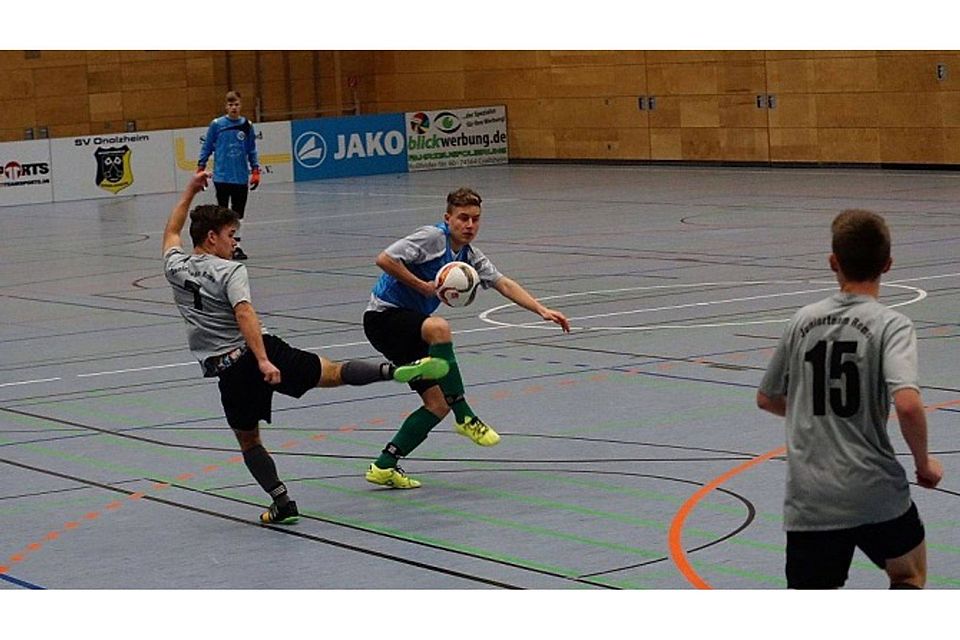 In der Crailsheimer Großsporthalle spielen an diesem Sonntag B-Jugendmannschaften gegeneinander.